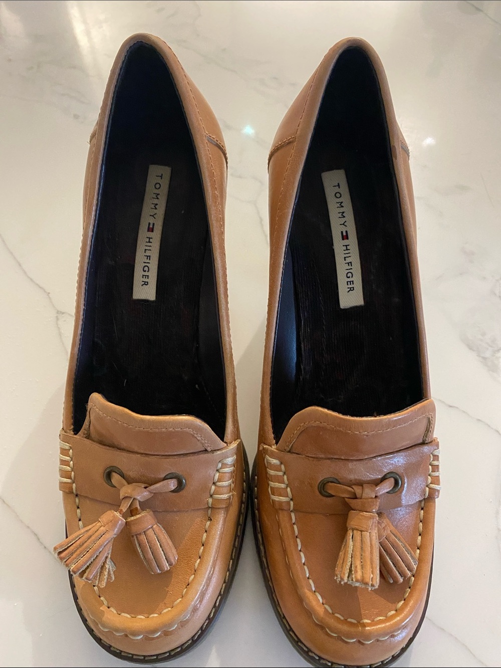 Tommy Hilfiger Women's Tan Leather Tassel Loafers